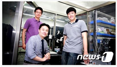 뉴스1코리아: UNIST 박장웅 교수팀, 초고해상도 3차원 인쇄기술 개발